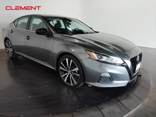 2022 Nissan Altima 2.5 SR