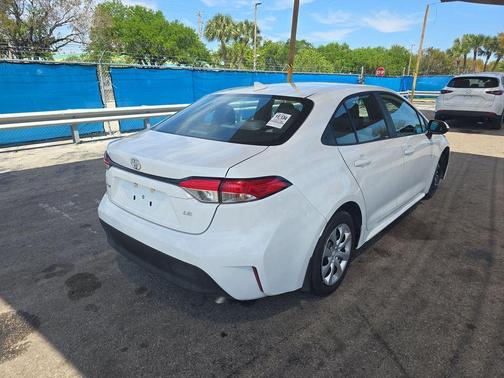 Ice 2025 Toyota Corolla LE