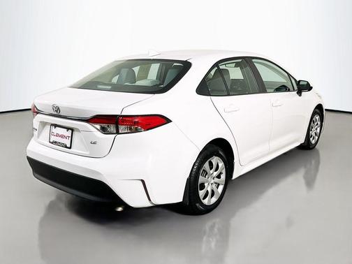 Ice 2025 Toyota Corolla LE