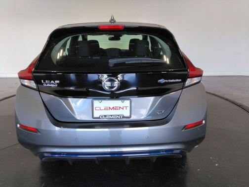 2022 Nissan Leaf SV PLUS