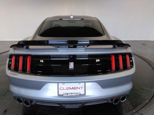 2020 Ford Shelby GT350 Base