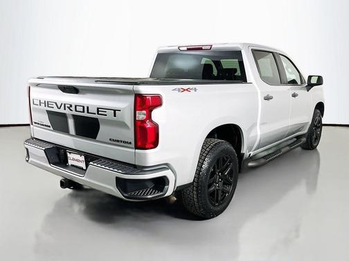 Silver Ice Metallic 2021 Chevrolet Silverado 1500 Custom