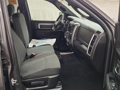 Granite Crystal Clearcoat Metallic 2021 RAM 1500 Classic SLT