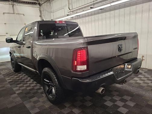 Granite Crystal Clearcoat Metallic 2021 RAM 1500 Classic SLT