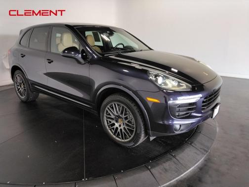 2018 Porsche Cayenne Base