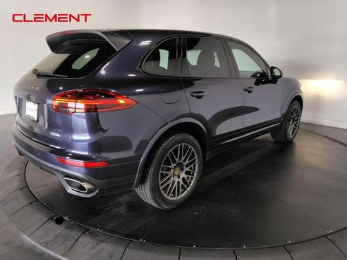 2018 Porsche Cayenne Base
