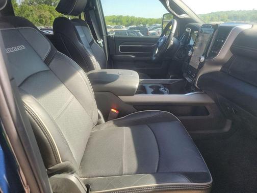 Patriot Blue Pearlcoat 2024 RAM 2500 Laramie