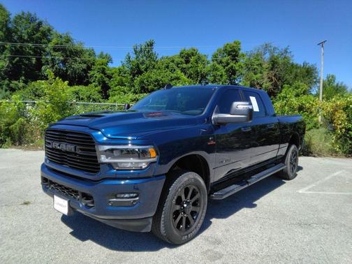 Patriot Blue Pearlcoat 2024 RAM 2500 Laramie