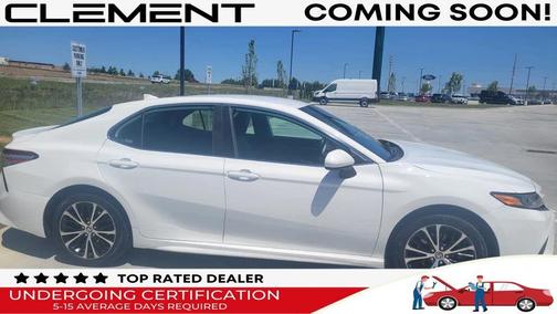 Super White 2020 Toyota Camry SE