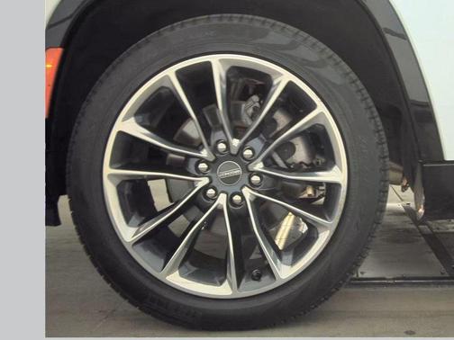 2023 Jeep Wagoneer Series II