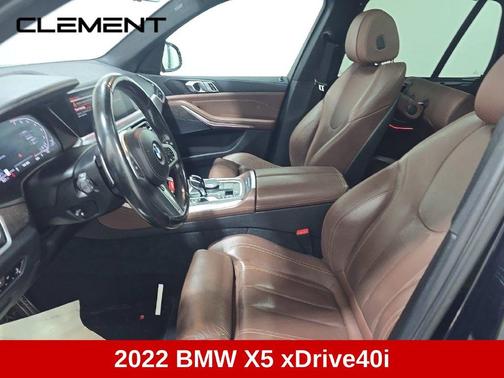 Carbon Black Metallic 2022 BMW X5 xDrive40i