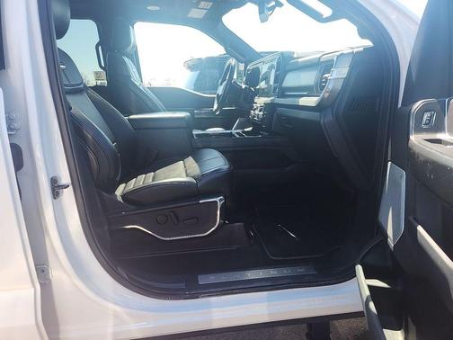 Star White 2024 Ford F-250 Platinum