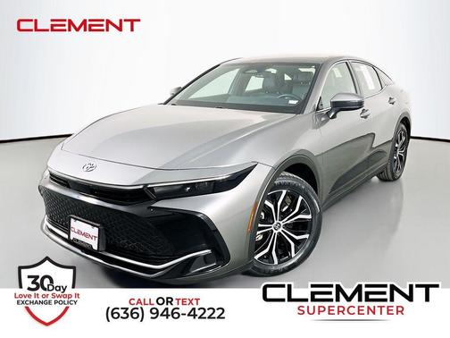 Black 2025 Toyota Crown XLE