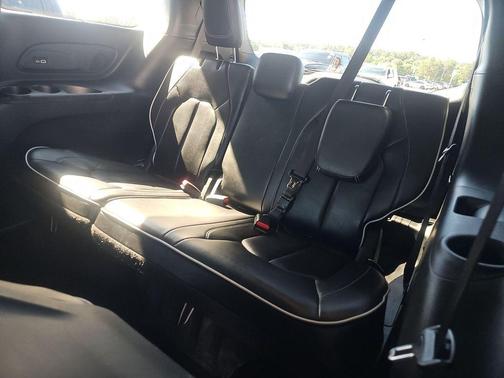 Ceramic Gray Clearcoat 2022 Chrysler Pacifica Hybrid Limited