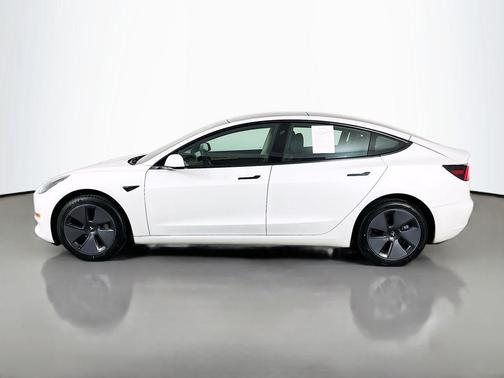 Pearl White Multi 2023 Tesla Model 3 Base