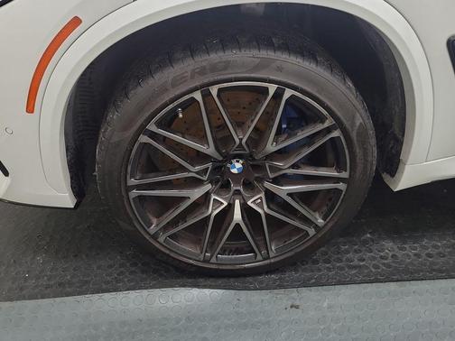 2021 BMW X5 M Base