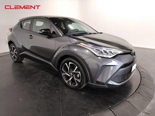 2022 Toyota C-HR XLE