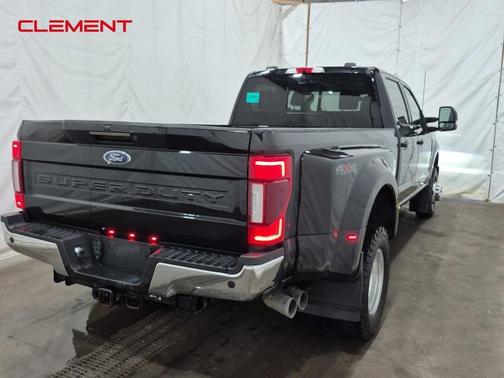 2022 Ford F-350 Lariat Super Duty