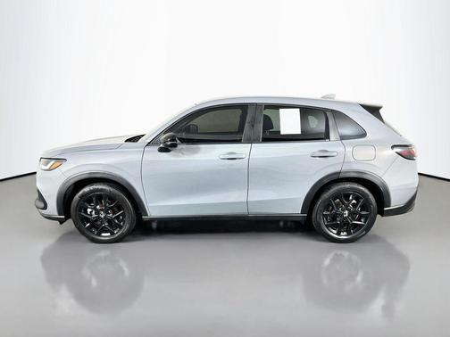 Urban Gray Pearl 2024 Honda HR-V Sport