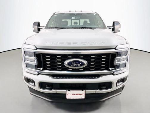 Avalanche 2025 Ford F-450 Platinum