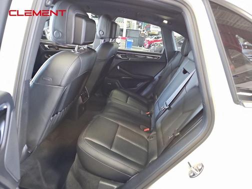 2018 Porsche Macan Base