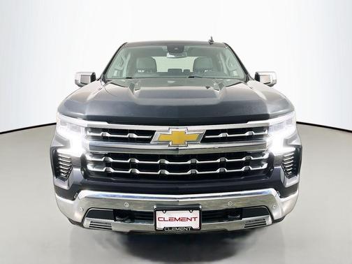Dark Ash Metallic 2022 Chevrolet Silverado 1500 LTZ