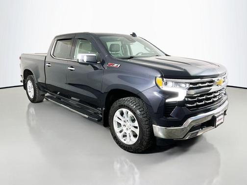 Dark Ash Metallic 2022 Chevrolet Silverado 1500 LTZ