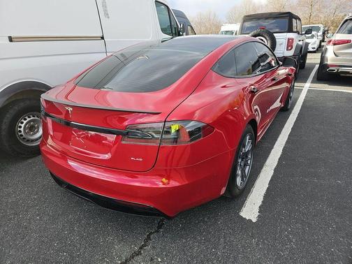 2021 Tesla Model S Plaid