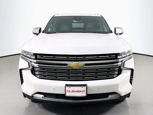 Summit White 2023 Chevrolet Suburban Premier
