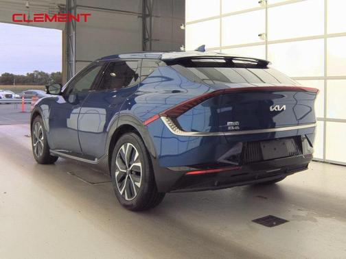 2023 Kia EV6 Wind