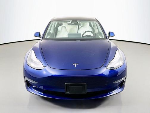 Deep Blue Metallic 2021 Tesla Model 3 Performance