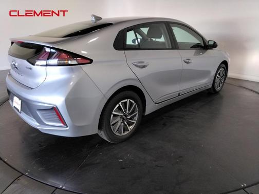 2021 Hyundai IONIQ EV SE
