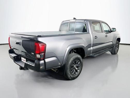 Cement 2021 Toyota Tacoma SR5