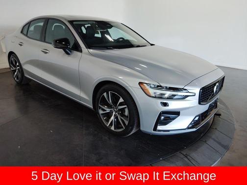 2025 Volvo S60 B5 Core