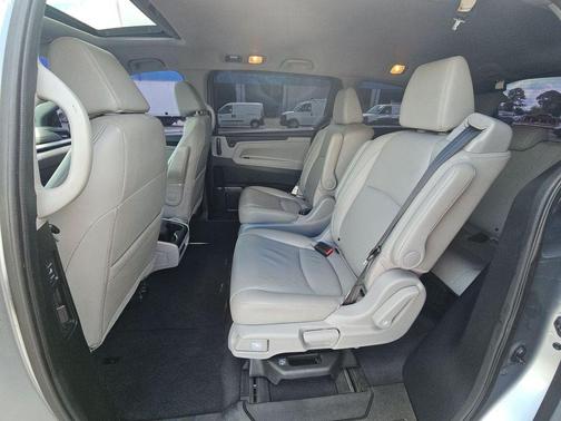 Pacific Pewter Metallic 2019 Honda Odyssey EX-L