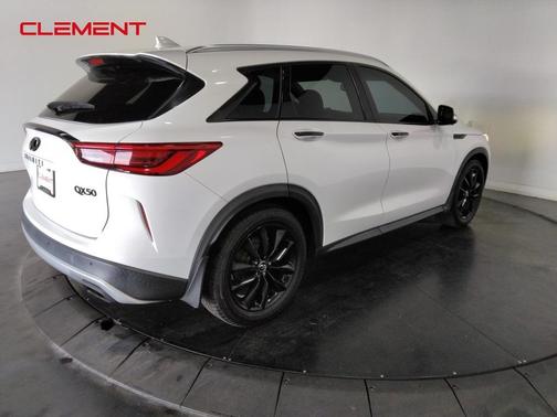 2019 INFINITI QX50 ESSENTIAL