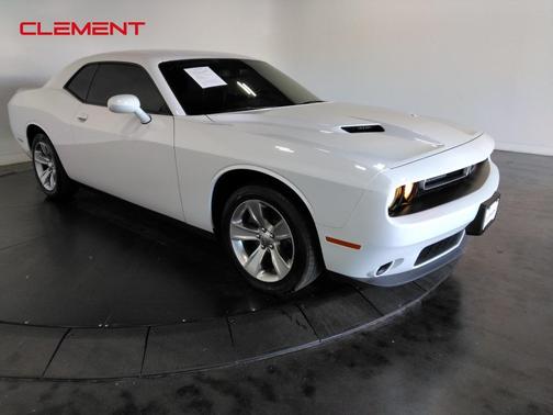 2021 Dodge Challenger SXT