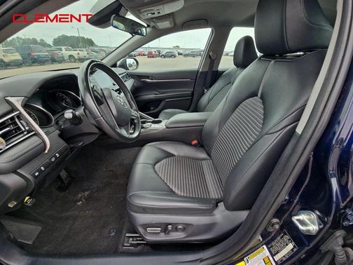 2022 Toyota Camry SE Nightshade