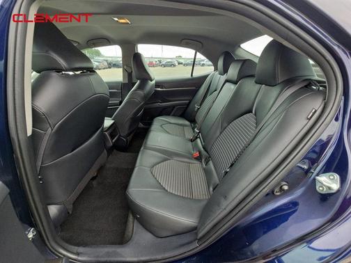 2022 Toyota Camry SE Nightshade