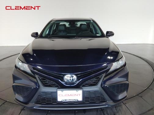 2022 Toyota Camry SE Nightshade