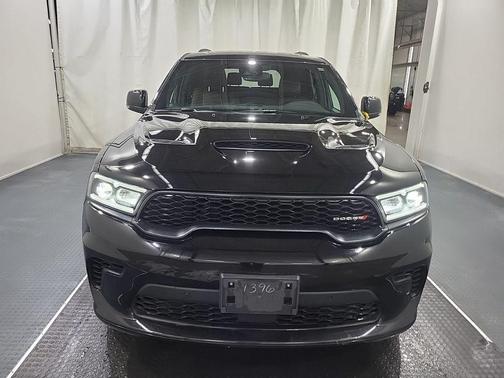 DB Black Crystal Clearcoat 2024 Dodge Durango R/T