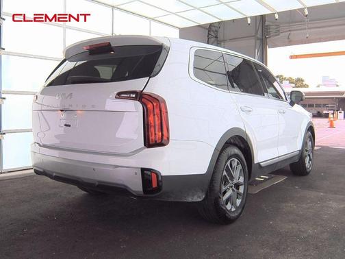 2024 Kia Telluride LX