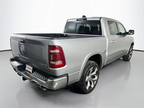 Billet Silver Metallic Clearcoat 2022 RAM 1500 Limited