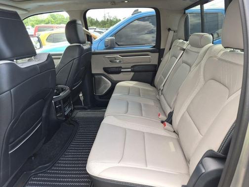 Billet Silver Metallic Clearcoat 2022 RAM 1500 Limited
