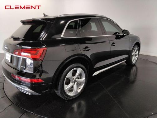 2022 Audi Q5 45 S line quattro Premium