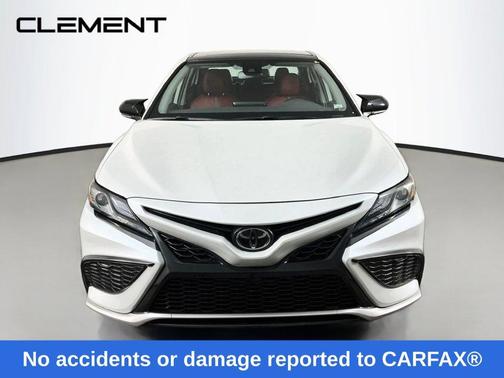 Wind Chill Pearl 2022 Toyota Camry XSE