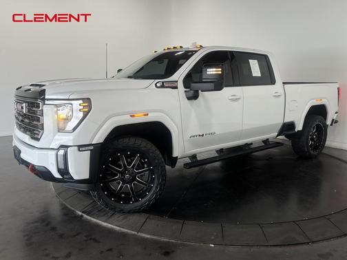 2024 GMC Sierra 2500 AT4