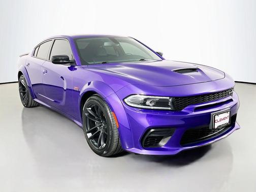 Plum Crazy Pearlcoat 2023 Dodge Charger Scat Pack