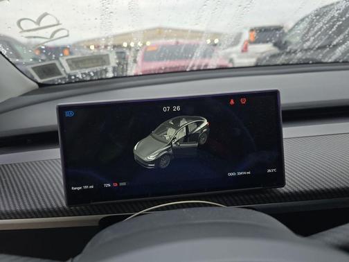 2023 Tesla Model Y Performance