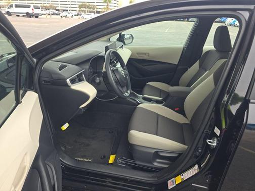 Midnight Black Metallic 2025 Toyota Corolla LE